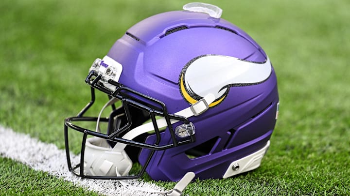 The New York Giants host the Minnesota Vikings in their penultimate home game. 
