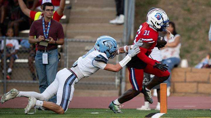 Cherry Creek receiver Alijah Landrum-Hamilton (right) Cherry Creek receiver Alijah Landrum-Hamilton (right)