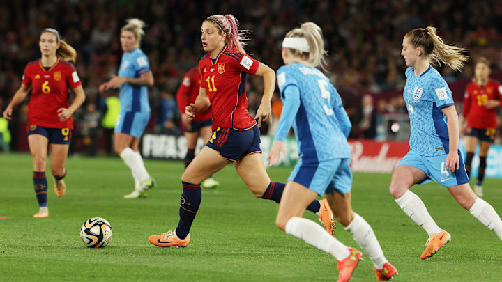 Alexia Putellas tem mais participações em gols (7) do que jogos (5)