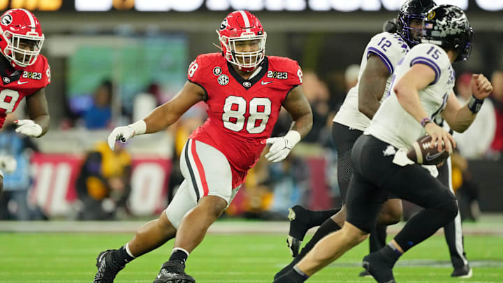 Georgia Bulldogs defensive lineman Jalen Carter (88)