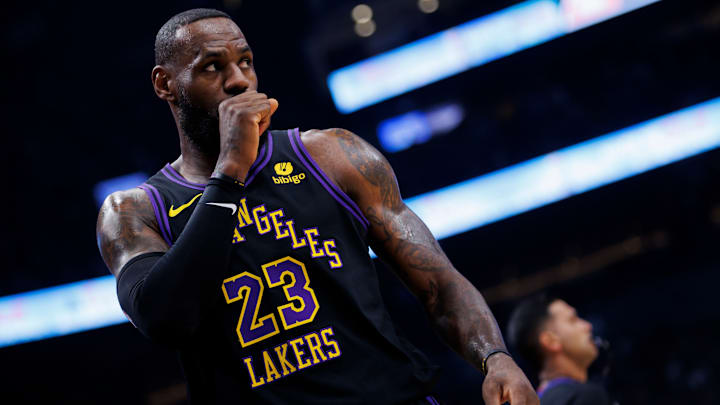 Los Angeles Lakers v Toronto Raptors