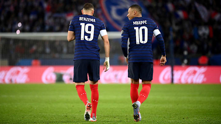 Mbappé et Benzema enchaînent les buts