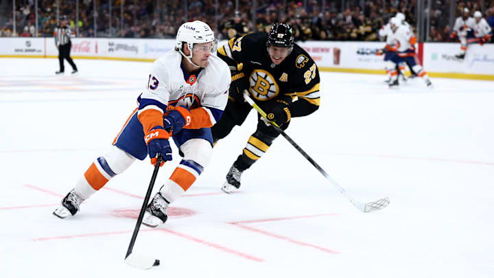 New York Islanders v Boston Bruins New York Islanders v Boston Bruins