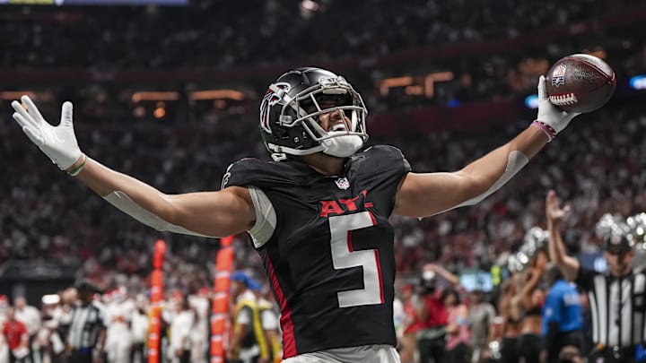 Atlanta Falcons wideout Drake London leads a deep receiving corps into Thursday's game against the Tampa Bay Buccaneers.
