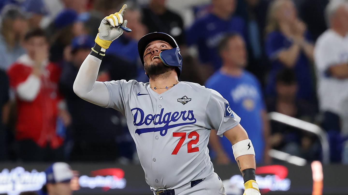 Miguel Rojas' World Series heroics echo the most iconic swing in