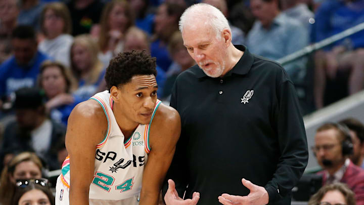 Devin Vassell, Gregg Popovich