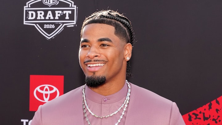 Apr 23, 2026; Pittsburgh, PA, USA; LSU Tigers defensive back Mansoor Delane poses on the red carpet before the 2026 NFL Draft at Point State Park. Mandatory Credit: Kirby Lee-Imagn Images