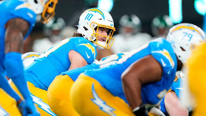 New York, NY, US; Los Angeles Chargers quarterback Justin Herbert (10) is shown, at MetLife Stadium, Monday, November 6, 2023. New York, NY, US; Los Angeles Chargers quarterback Justin Herbert (10) is shown, at MetLife Stadium, Monday, November 6, 2023.