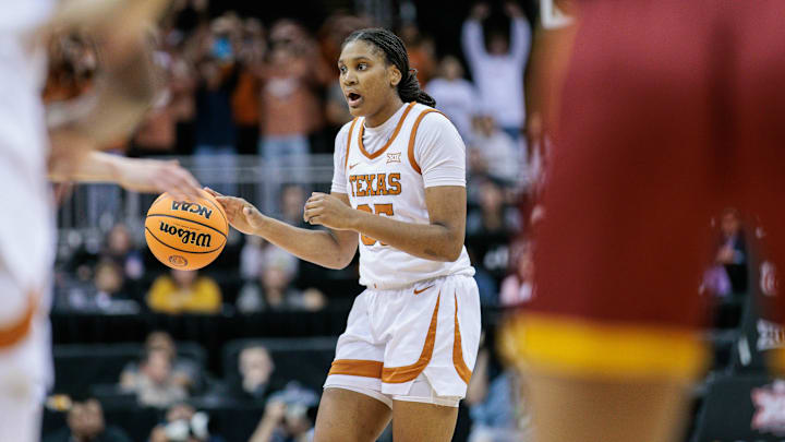 Mar 12, 2024; Kansas City, MO, USA; Texas Longhorns forward Madison Booker (35).