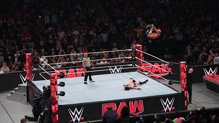 WWE Monday Night RAW