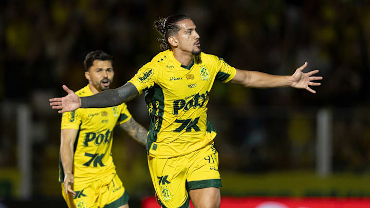 Mirassol x Bragantino se enfrentam pelo Brasileirão 2025 Mirassol x Bragantino se enfrentam pelo Brasileirão 2025