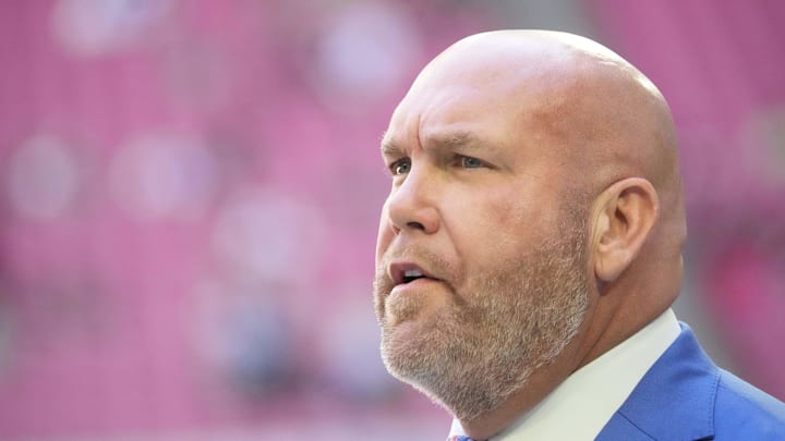 Nov 6, 2022; Phoenix, Ariz., United States;  Arizona Cardinals general manger Steve Keim watches his team warm up before playing against the Seattle Seahawks at State Farm Stadium. Mandatory Credit: Michael Chow/Arizona Republic-USA TODAY NETWORK