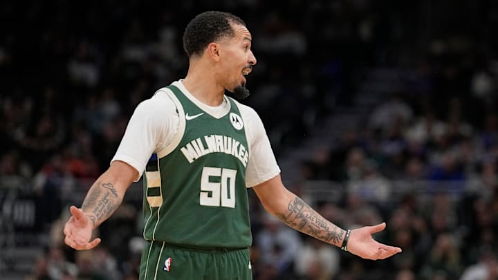 Detroit Pistons v Milwaukee Bucks