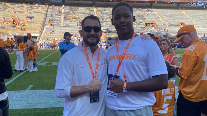 2027 D’ante Seals with coach Danny O’Rourke