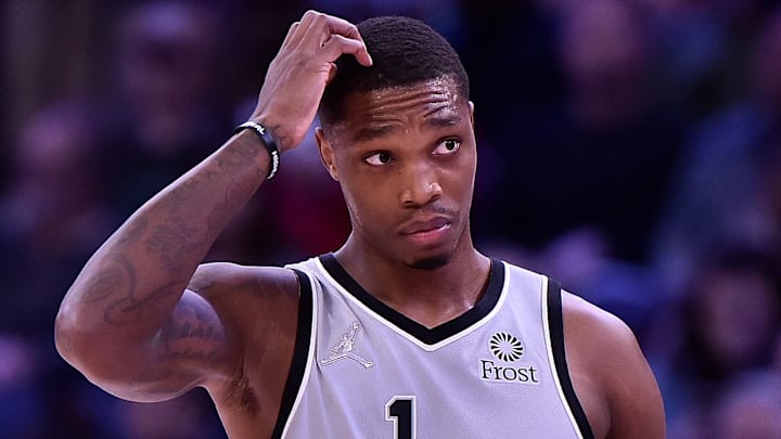 Lonnie Walker IV
