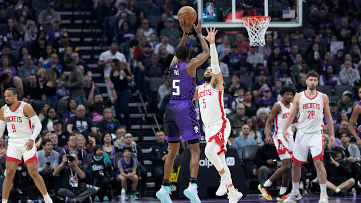Could the Houston Rockets bring De'Aaron Fox home?