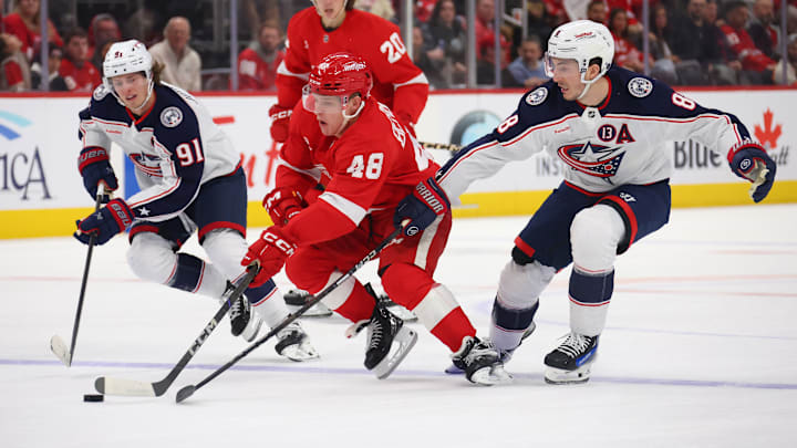 Columbus Blue Jackets v Detroit Red Wings