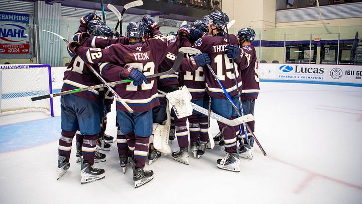NAHL Houston Bulls, coached by NHL alum Nathan Oystrick NAHL Houston Bulls, coached by NHL alum Nathan Oystrick