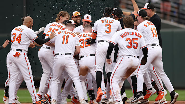 Los Orioles de Baltimore clasificaron a la postemporada tras dejar en el terreno a los Rays de Tampa Bay