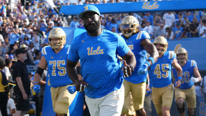 Sep 14, 2024; Pasadena, California, USA; UCLA Bruins head coach DeShaun Foster enters the field before the game against the Indiana Hoosiers at Rose Bowl. Mandatory Credit: Kirby Lee-Imagn Images