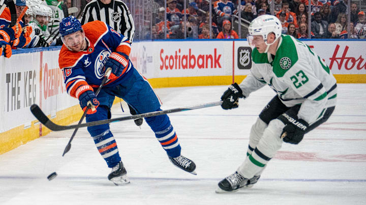 Dallas Stars v Edmonton Oilers