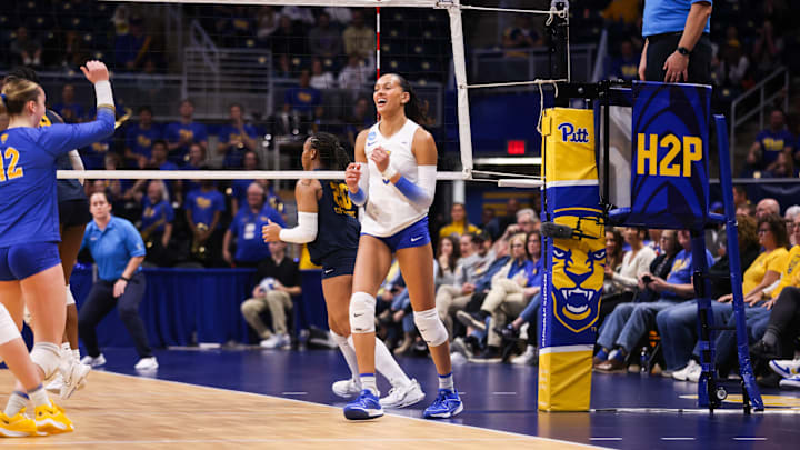 Pitt Volleyball Right Side Hitter Olivia Babcock 