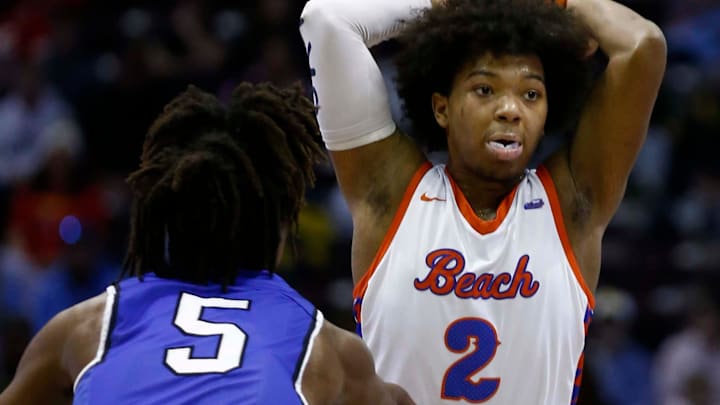 The Vashon Wolverines take on the Rainier Beach Vikings during the Tournament of Champions at Great Southern Bank Arena on January 13th 2024.