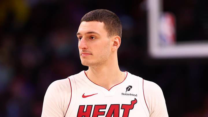 Jan 25, 2026; Phoenix, Arizona, USA; Miami Heat forward Nikola Jovic (5) against the Phoenix Suns at Mortgage Matchup Center. Mandatory Credit: Mark J. Rebilas-Imagn Images Jan 25, 2026; Phoenix, Arizona, USA; Miami Heat forward Nikola Jovic (5) against the Phoenix Suns at Mortgage Matchup Center. Mandatory Credit: Mark J. Rebilas-Imagn Images