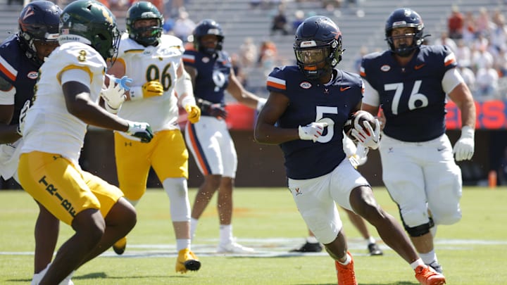 Virginia Cavaliers wide receiver Kameron Courtney 