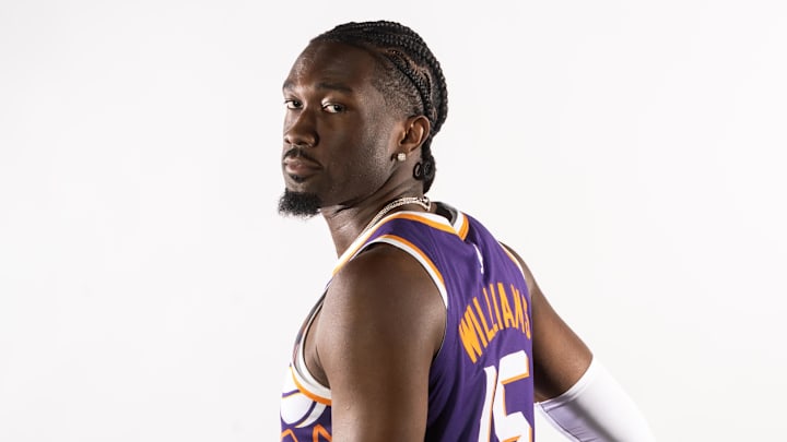 Sep 24, 2025; Phoenix, AZ, USA; Phoenix Suns center Mark Williams (15) poses for portrait during Media Day at PHX Arena. Mandatory Credit: Mark J. Rebilas-Imagn Images Sep 24, 2025; Phoenix, AZ, USA; Phoenix Suns center Mark Williams (15) poses for portrait during Media Day at PHX Arena. Mandatory Credit: Mark J. Rebilas-Imagn Images