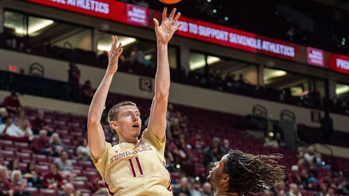 Christian Nitu, the Florida State transfer, has signed with the UW. Christian Nitu, the Florida State transfer, has signed with the UW.