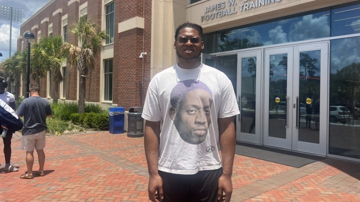 Offensive line recruit Jahzare Jackson