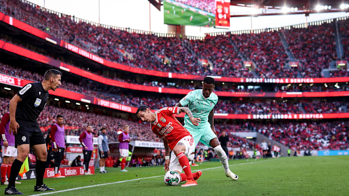 TOPSHOT-FBL-POR-LIGA-BENFICA-BRAGA