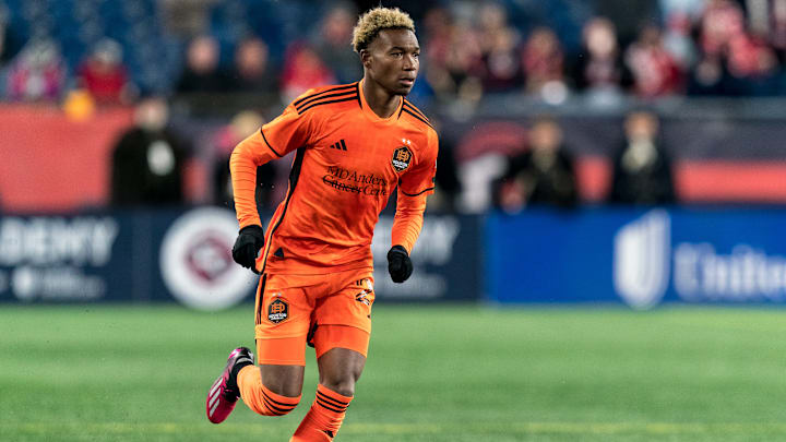 Nelson Quinones will miss the 2024 season