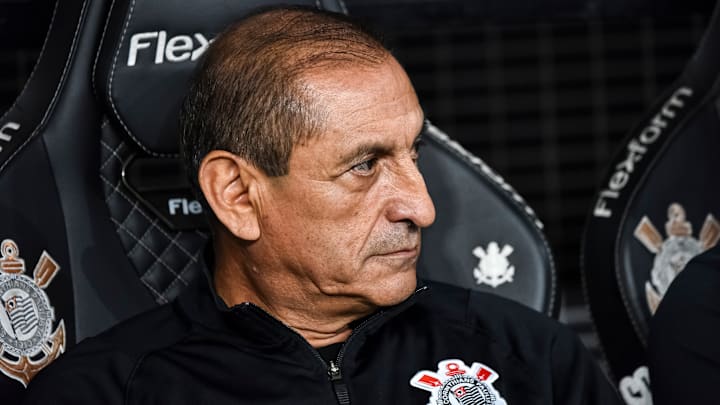 Ramón Díaz tem problema a resolver em seu onze inicial