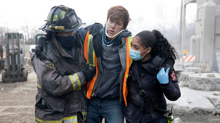 CHICAGO FIRE -- "Funny What Things Remind Us" Episode 904 -- Pictured: (l-r) Jesse Spencer as Matthew Casey, Adriyan Rae as Gianna Mackey -- (Photo by: Adrian S. Burrows Sr./NBC)