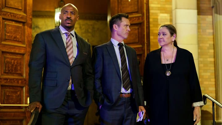 LAW & ORDER -- "Open Wounds" Episode 22022 -- Pictured: (l-r) Mehcad Brooks as Det. Jalen Shaw, Jeffrey Donovan as Det. Frank Cosgrove, Camryn Manheim as Lt. Kate Dixon -- (Photo by: Peter Kramer/NBC)