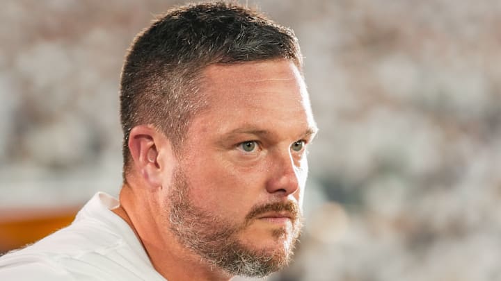 oregon ducks dan lanning big ten transfer portal recruiting dante moore quarterback dillon thieneman penn state nittany lions