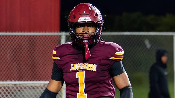 Liberty (Ohio) senior Dawaun Moody rushed a school record 370 yards on Friday, lifting the undefeated Leopards to a 54-34 win over Campbell Memorial. Liberty (Ohio) senior Dawaun Moody rushed a school record 370 yards on Friday, lifting the undefeated Leopards to a 54-34 win over Campbell Memorial.