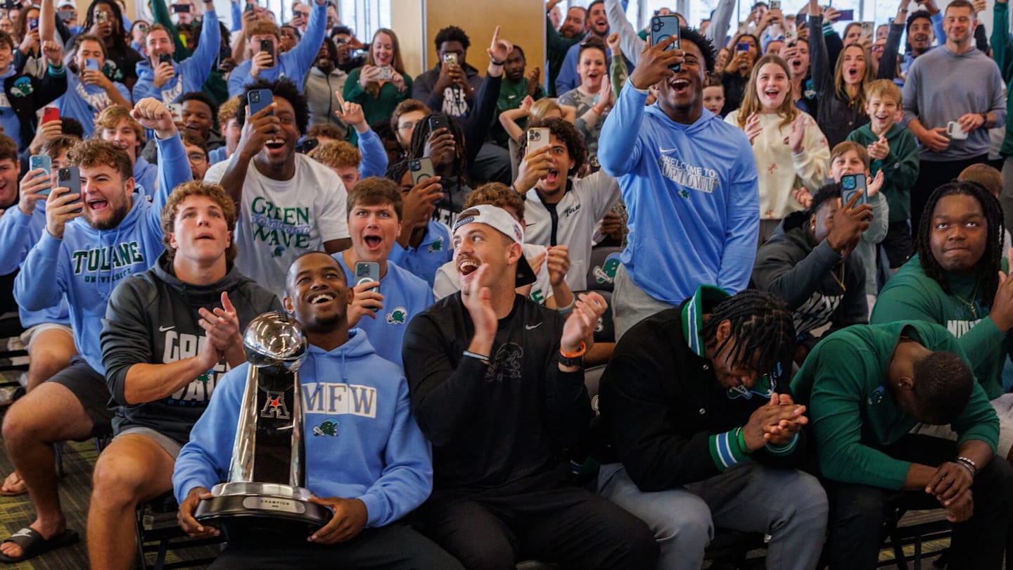 Tulane Ranks Ranks Top 35 in 'Post-Spring Rankings,' Ranks Top 25 in a Different Poll