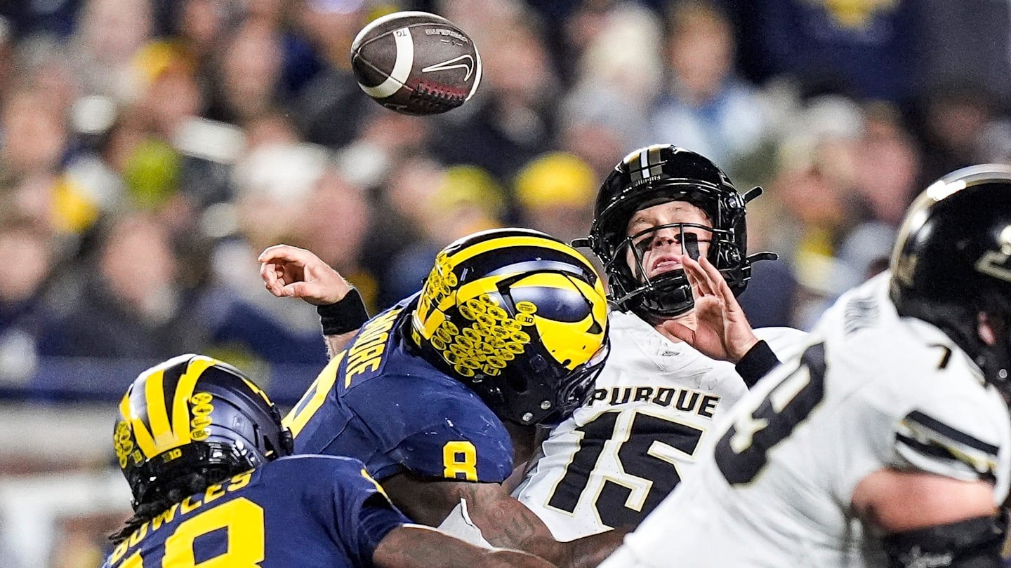 Michigan Edge Derrick Moore Boosts NFL Draft Stock With Strong Week at Senior Bowl