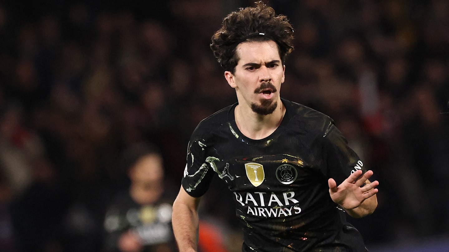 VIDEO - PSG : Le lob génial de Vitinha qui redonne l'avantage aux Parisiens face à Chelsea