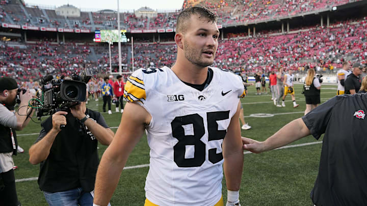 Oct 5, 2024; Columbus, OH, USA; Iowa Hawkeyes tight end Luke Lachey (85) walks off the field after losing to Ohio State Buckeyes after the NCAA football game at Ohio Stadium. Oct 5, 2024; Columbus, OH, USA; Iowa Hawkeyes tight end Luke Lachey (85) walks off the field after losing to Ohio State Buckeyes after the NCAA football game at Ohio Stadium.
