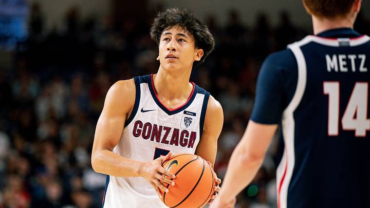 Gonzaga Bulldogs guard Xaivian Lee (5). Gonzaga Bulldogs guard Xaivian Lee (5).