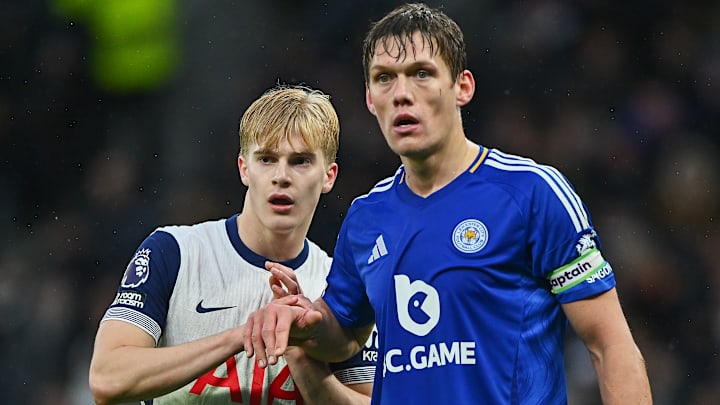 Tottenham perdeu em casa para o Leicester Tottenham perdeu em casa para o Leicester