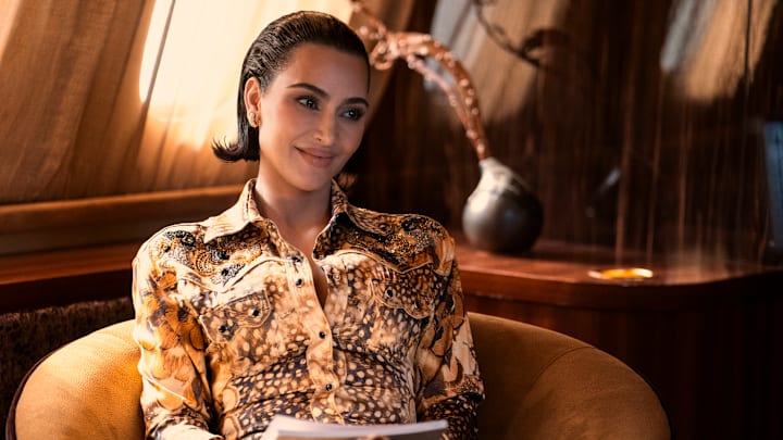 ALL’S FAIR - “102” - (Disney/Ser Baffo)
KIM KARDASHIAN