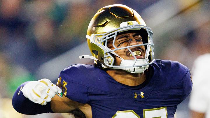 Notre Dame linebacker Kyngstonn Viliamu-Asa's status for 2026 remains unclear as he recovers from a season-ending injury. Notre Dame linebacker Kyngstonn Viliamu-Asa's status for 2026 remains unclear as he recovers from a season-ending injury.