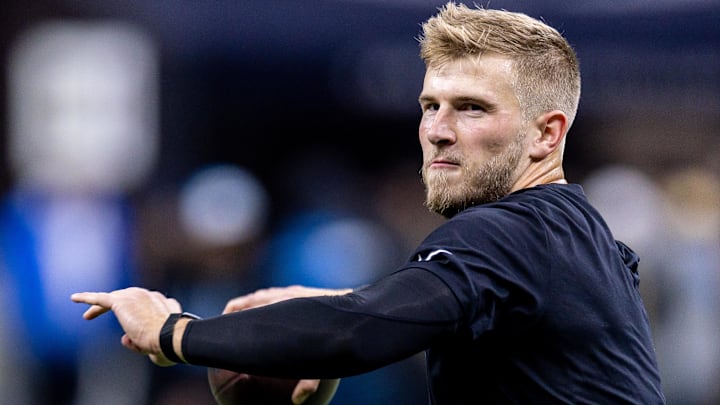 Dec 14, 2025; New Orleans, Louisiana, USA; New Orleans Saints quarterback Tyler Shough (6) warms up prior to the game against the Carolina Panthers at Caesars Superdome. Mandatory Credit: Stephen Lew-Imagn Images