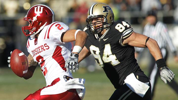 Purdue defensive end Ryan Kerrigan (94). Purdue defensive end Ryan Kerrigan (94).