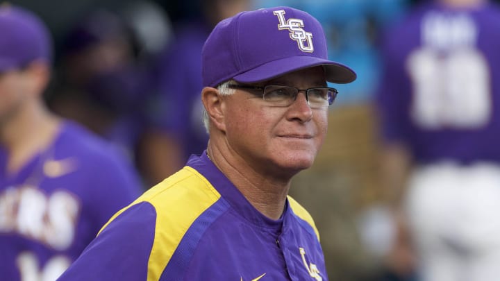 Jun 26, 2017; Omaha, NE, USA; LSU Tigers head coach Paul Mainieri looks out from the dugout prior to the game against the Florida Gators in game one of the championship series of the 2017 College World Series at TD Ameritrade Park Omaha. Mandatory Credit: Bruce Thorson-USA TODAY Sports Jun 26, 2017; Omaha, NE, USA; LSU Tigers head coach Paul Mainieri looks out from the dugout prior to the game against the Florida Gators in game one of the championship series of the 2017 College World Series at TD Ameritrade Park Omaha. Mandatory Credit: Bruce Thorson-USA TODAY Sports